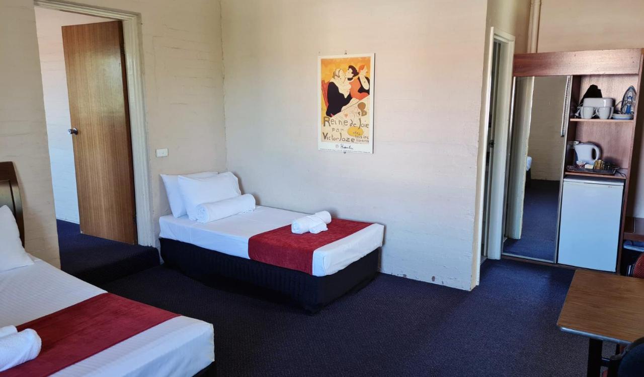 Seaton Arms Motor Inn Albury Exterior photo