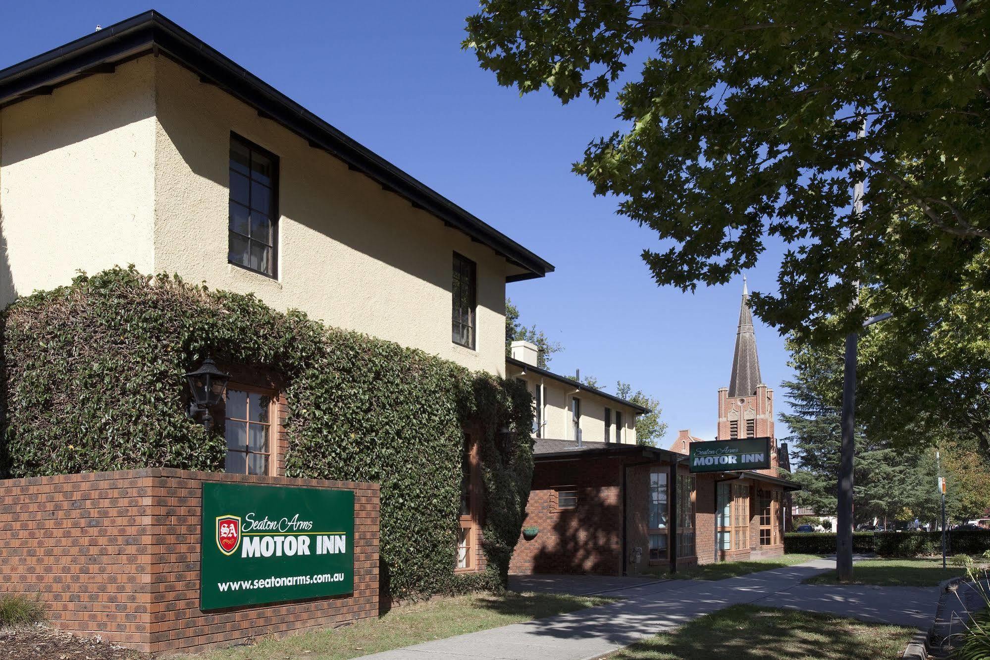 Seaton Arms Motor Inn Albury Exterior photo